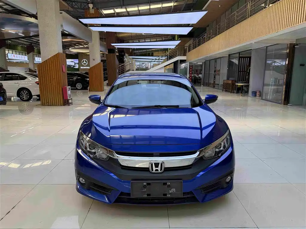 Honda Civic — фото 2