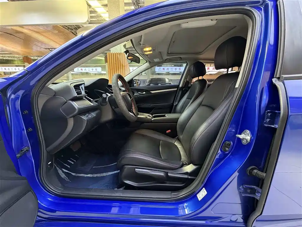 Honda Civic — фото 4