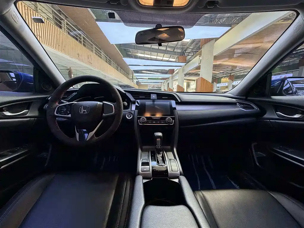 Honda Civic — фото 5