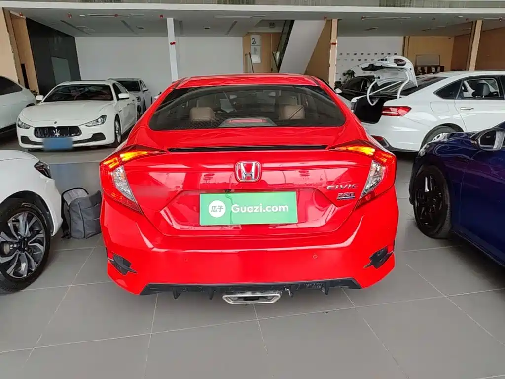Honda Civic — фото 6