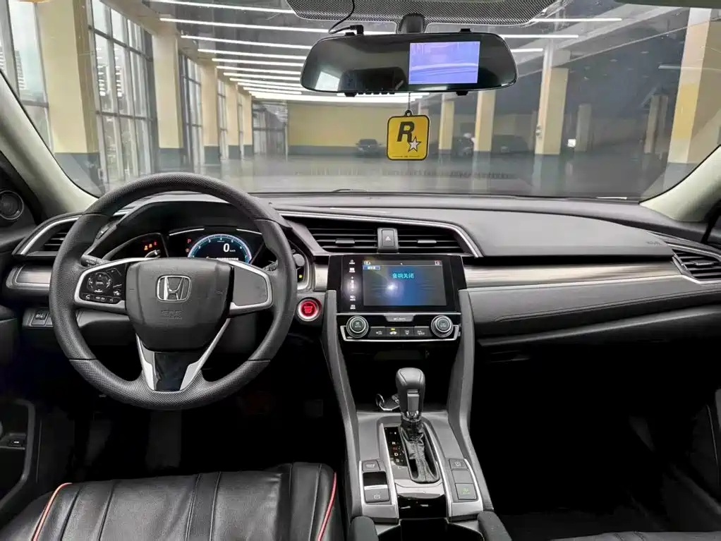 Honda Civic — фото 5