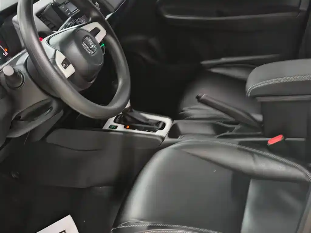 Honda Fit — фото 8