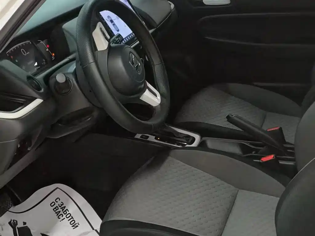 Honda Fit — фото 6