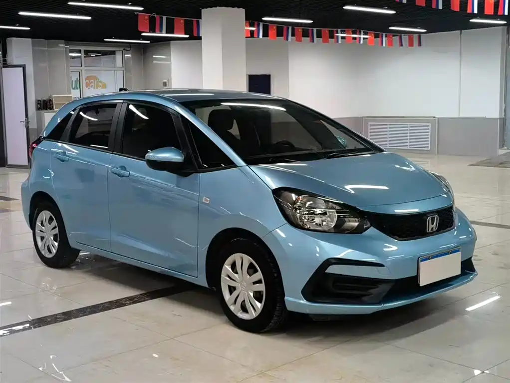 Honda Fit — фото 3