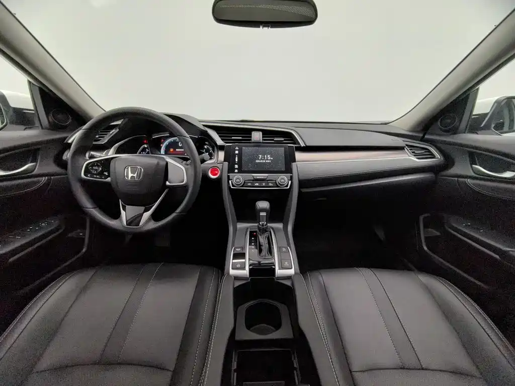 Honda Civic — фото 5