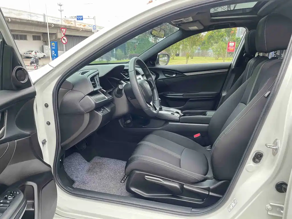 Honda Civic — фото 5