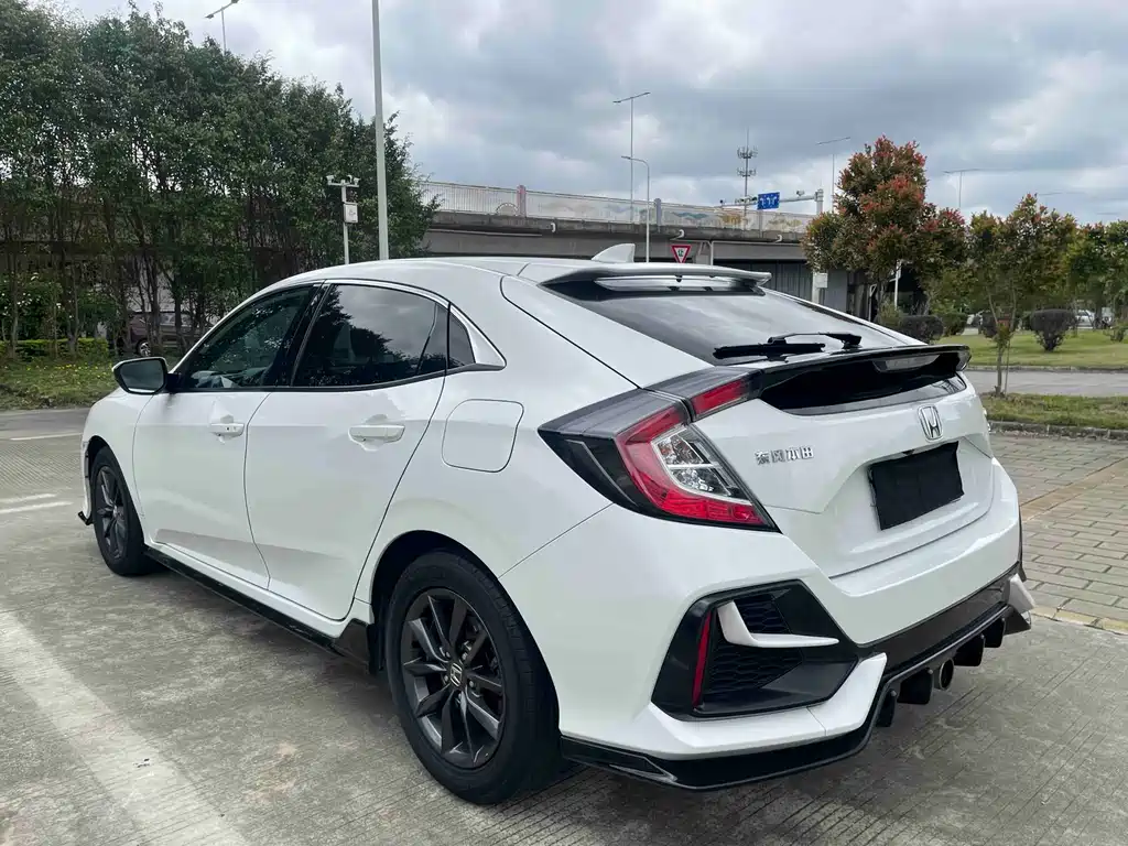 Honda Civic — фото 7