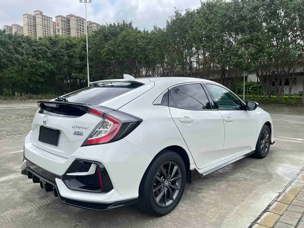 Honda Civic — фото 9