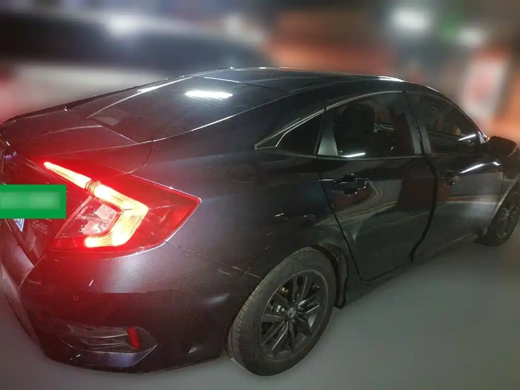 Honda Civic — фото 4