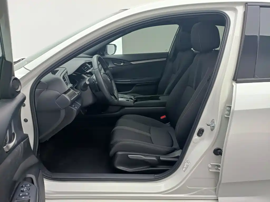 Honda Civic — фото 6