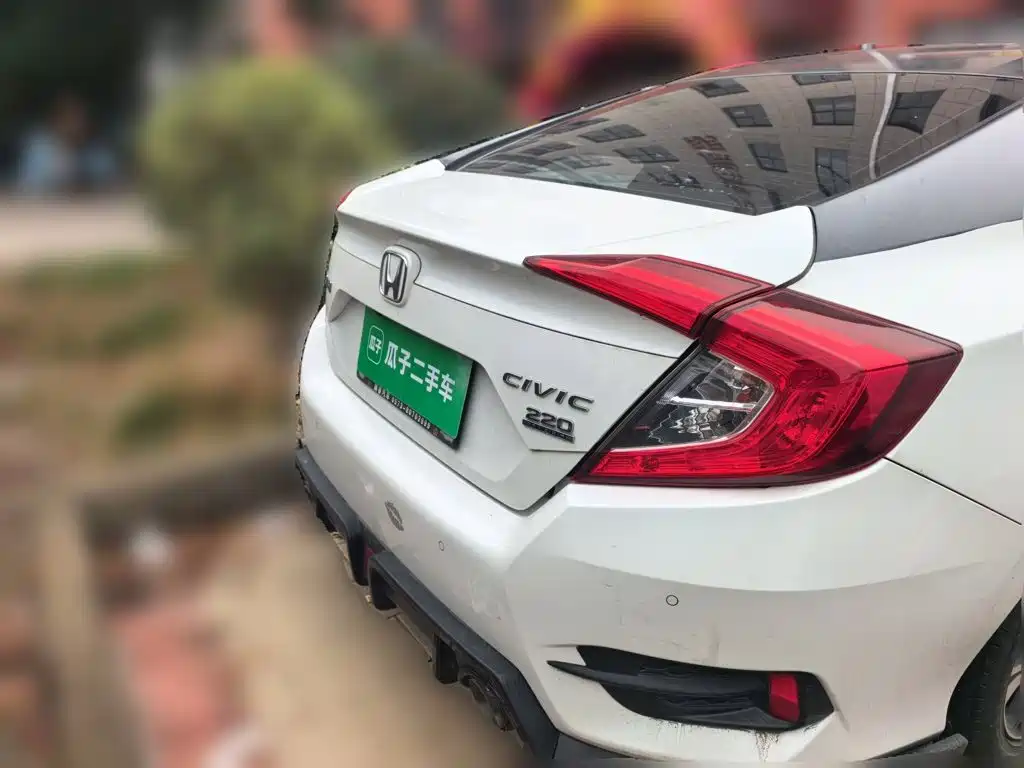 Honda Civic — фото 3