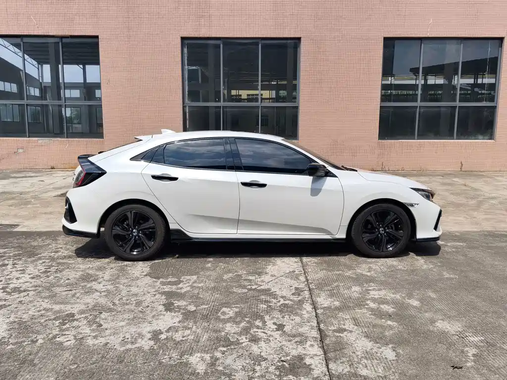 Honda Civic — фото 5