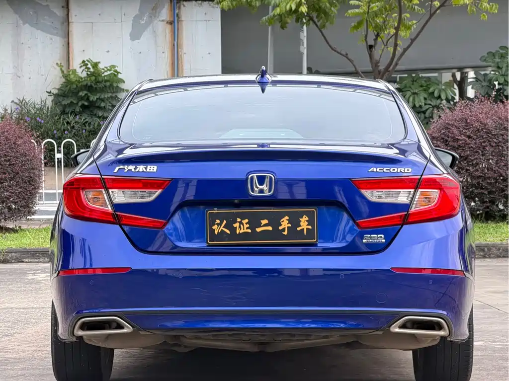 Honda Accord — фото 5