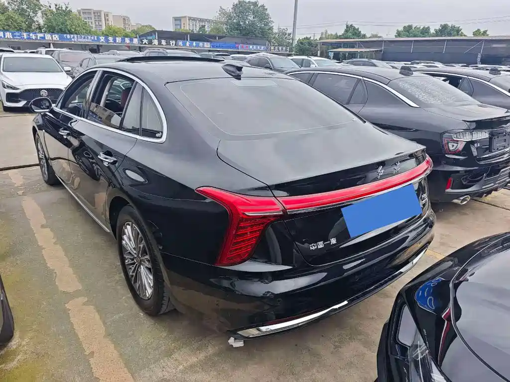 Hongqi Hongqi H5 — фото 14