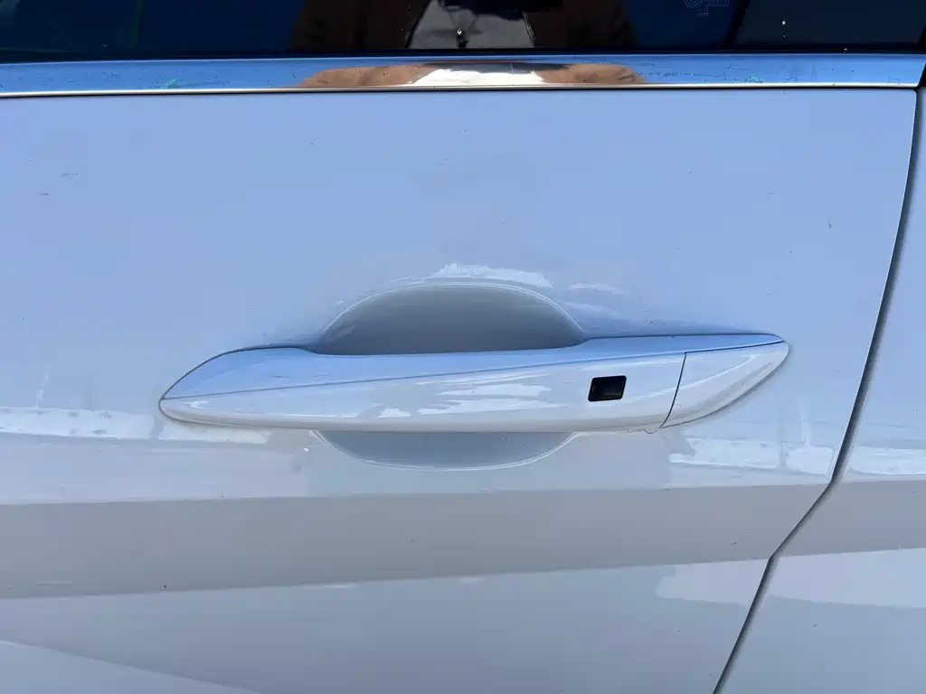 Hyundai Elantra — фото 17