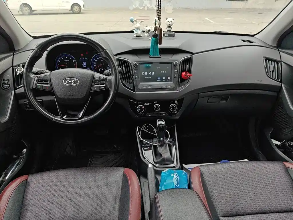 Hyundai ix25 — фото 10