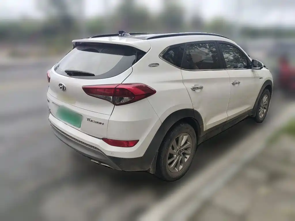 Hyundai Tucson — фото 4