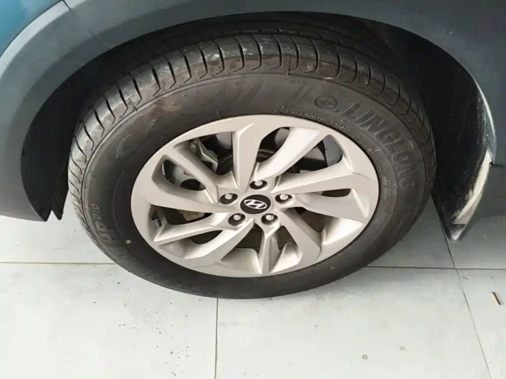 Hyundai Tucson — фото 23