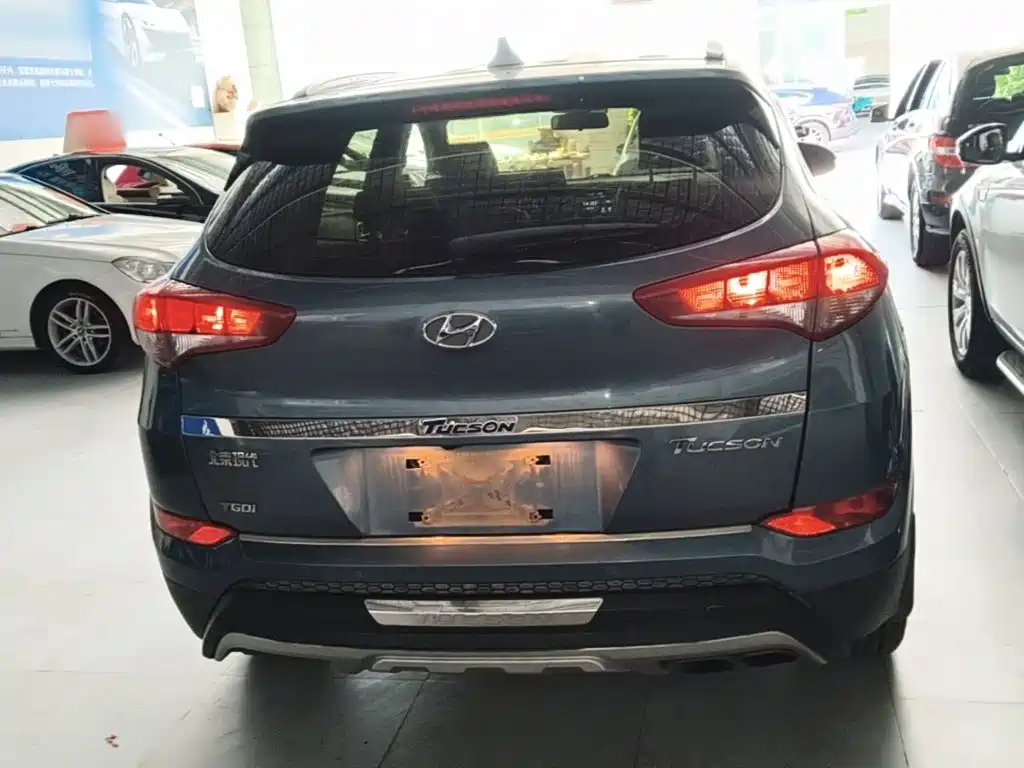 Hyundai Tucson — фото 6