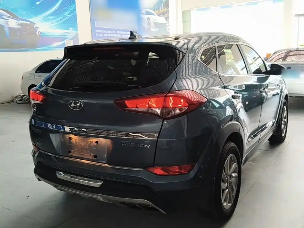 Hyundai Tucson — фото 7