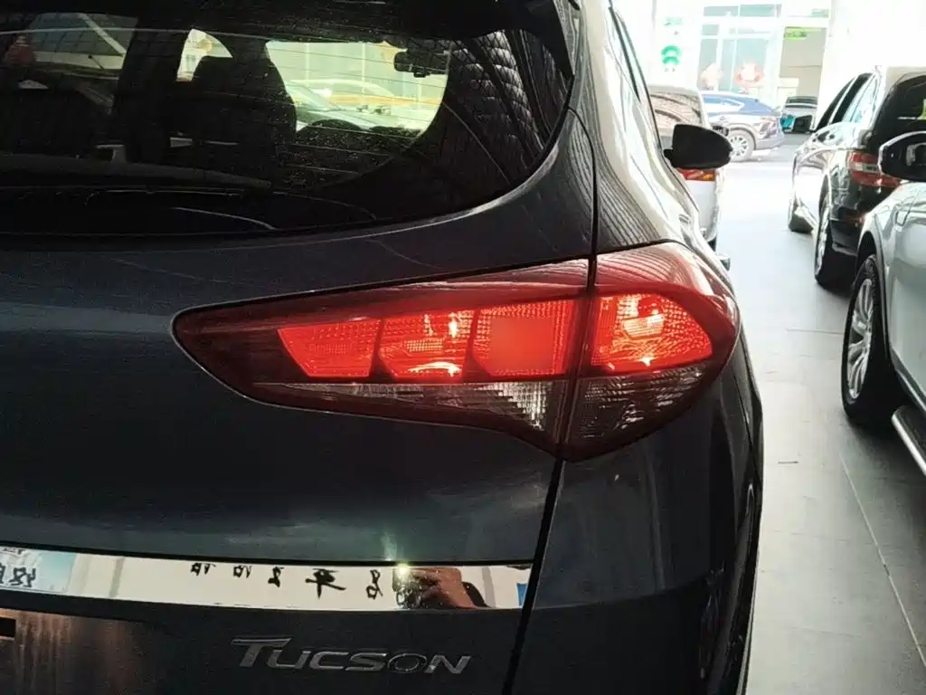Hyundai Tucson — фото 8