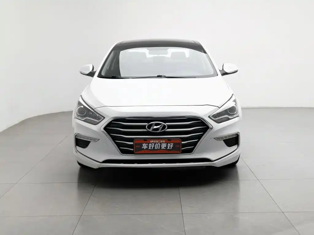 Hyundai Mistra — фото 3