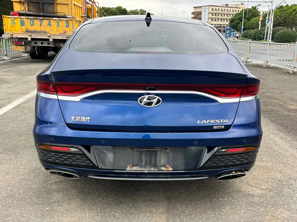 Hyundai Fista — фото 13