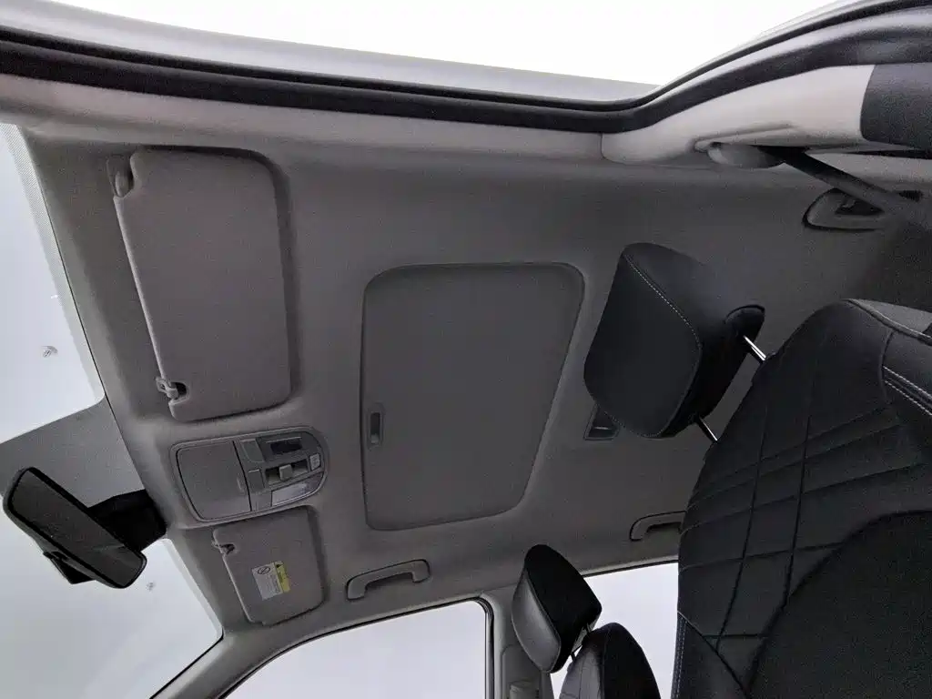 Hyundai ix35 — фото 14