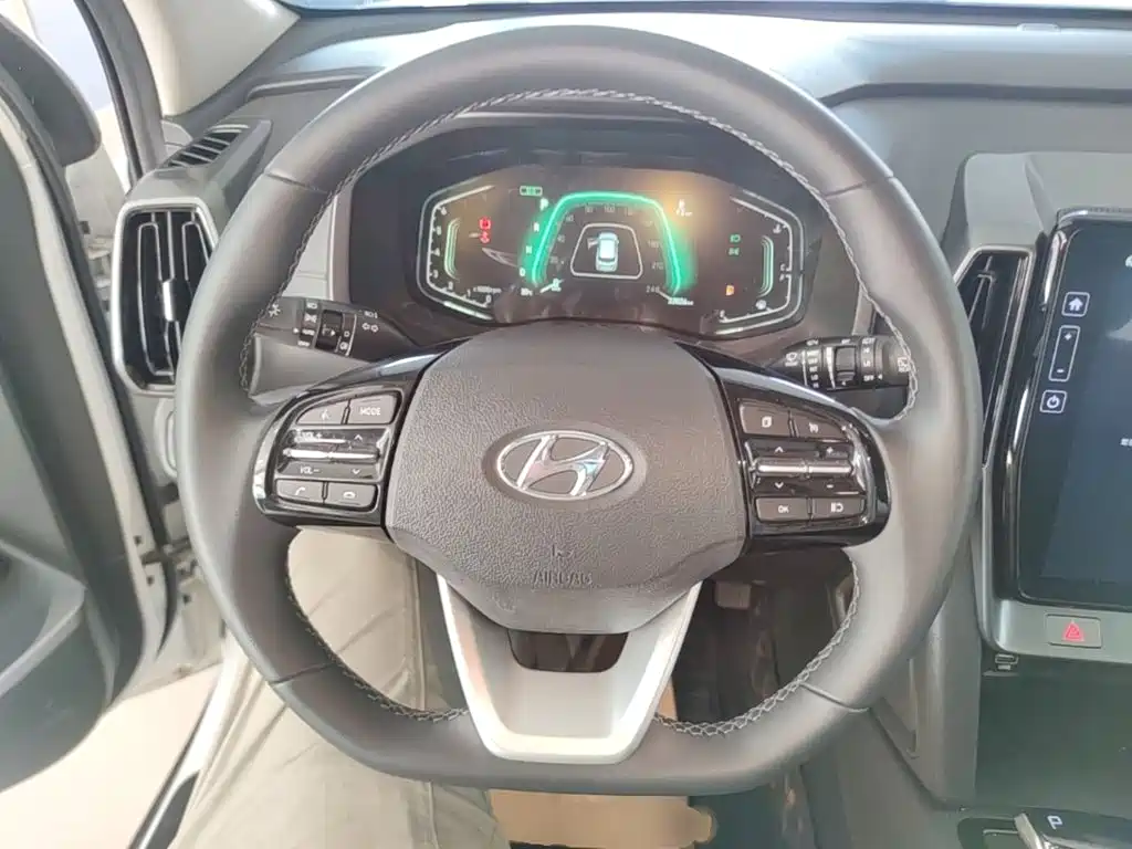 Hyundai ix35 — фото 11