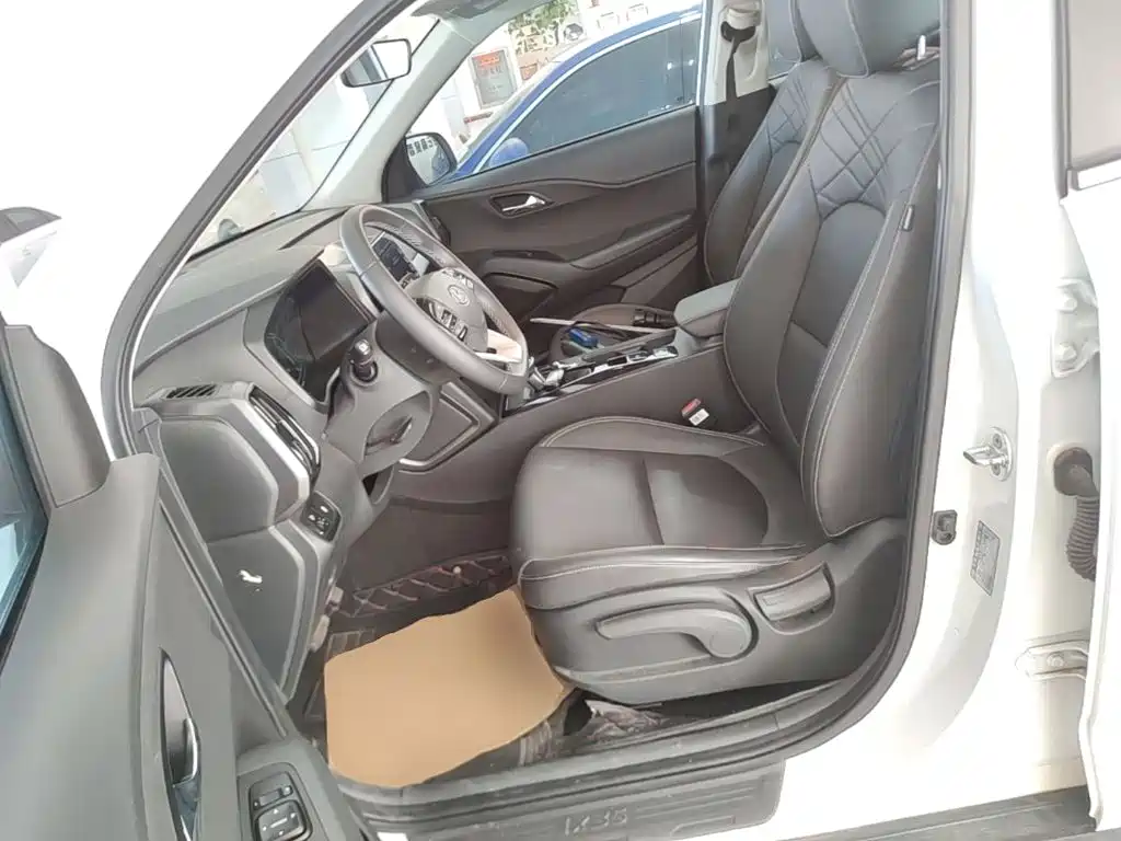 Hyundai ix35 — фото 15