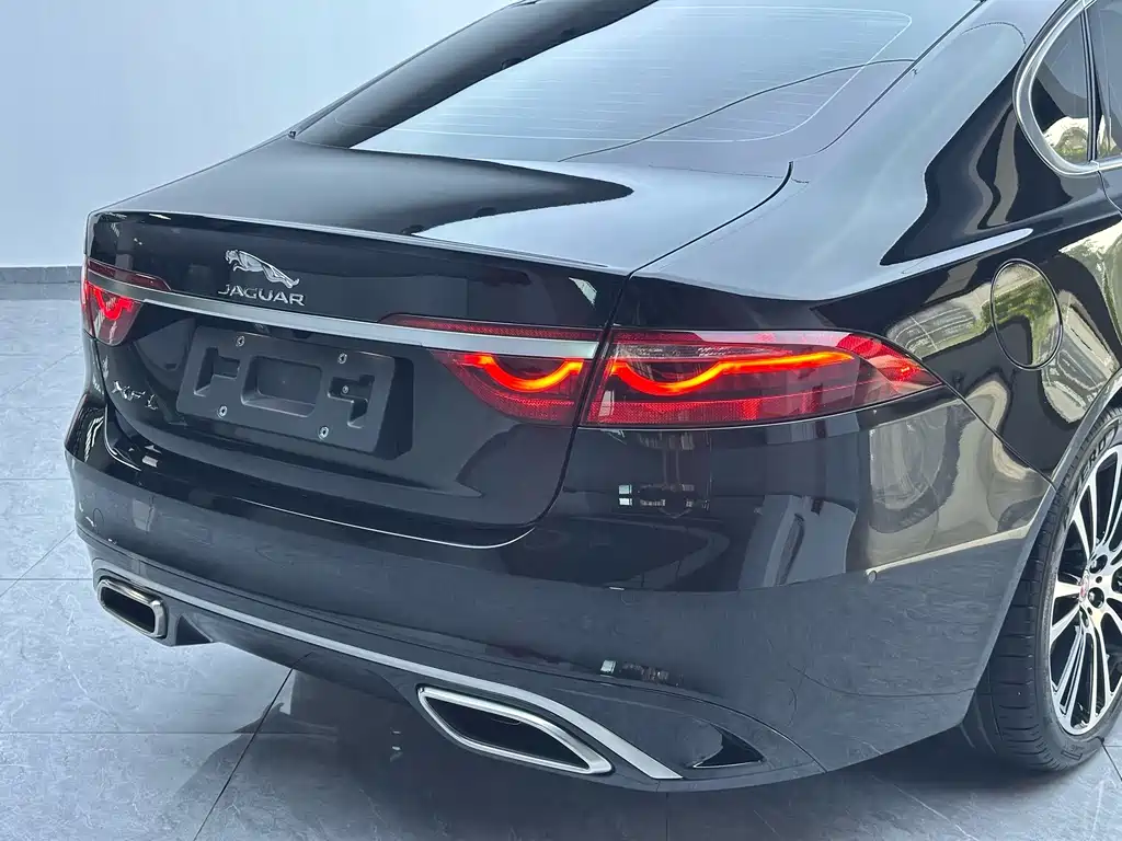 Jaguar XFL — фото 19