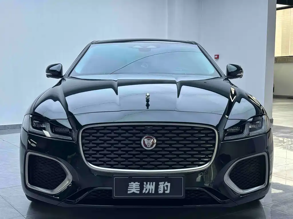 Jaguar XFL — фото 3