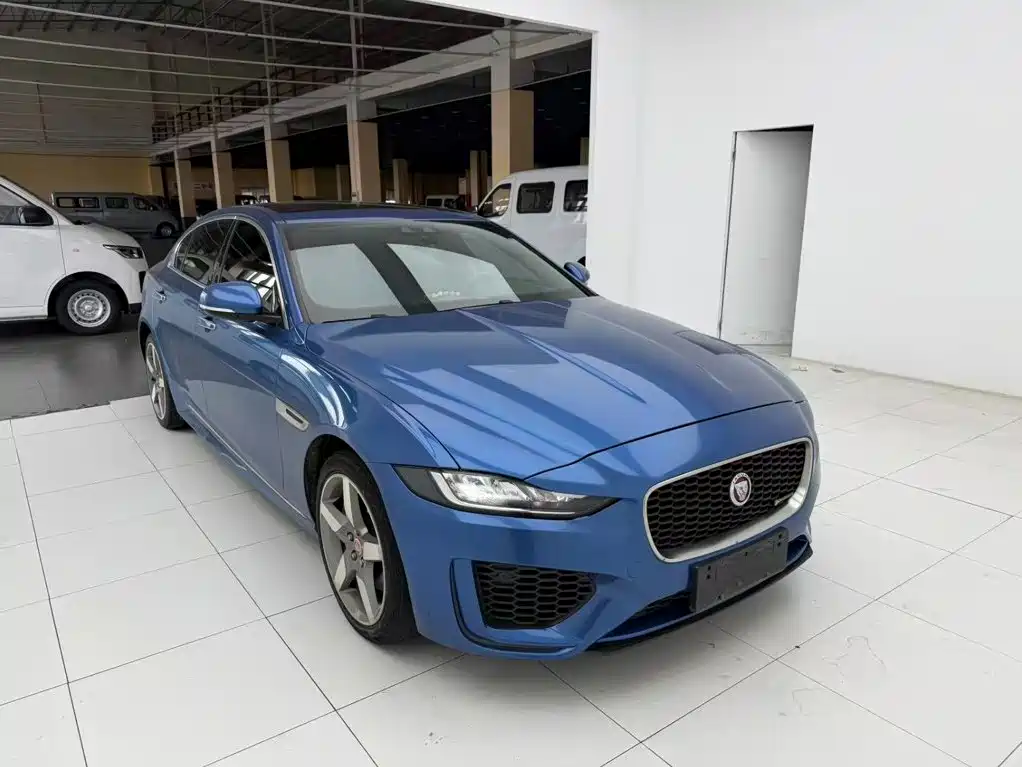 Jaguar XEL — фото 3