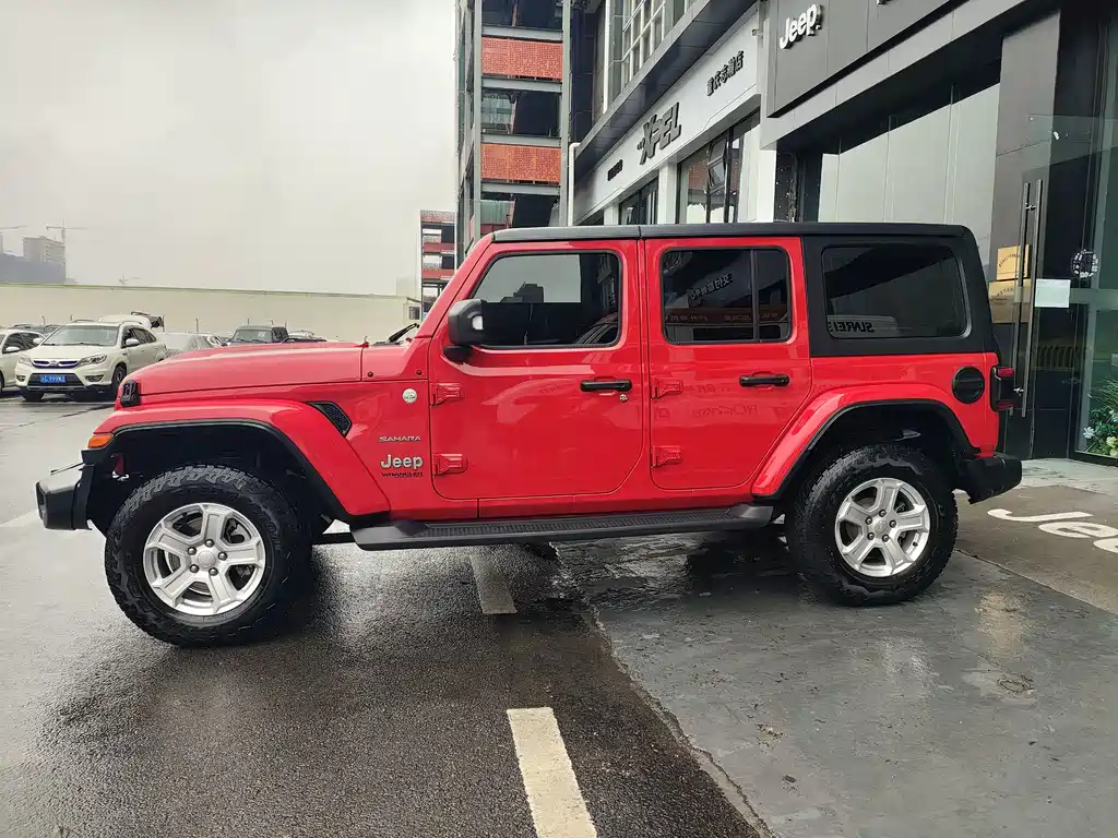 Jeep Wrangler — фото 4