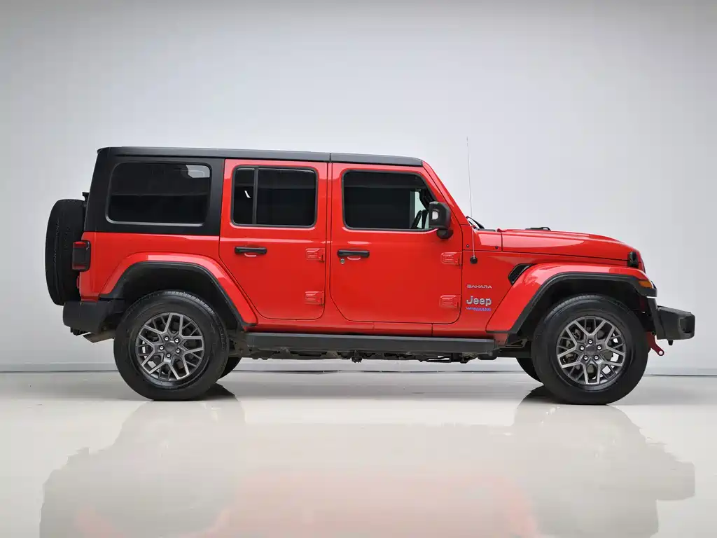 Jeep Wrangler PHEV — фото 8