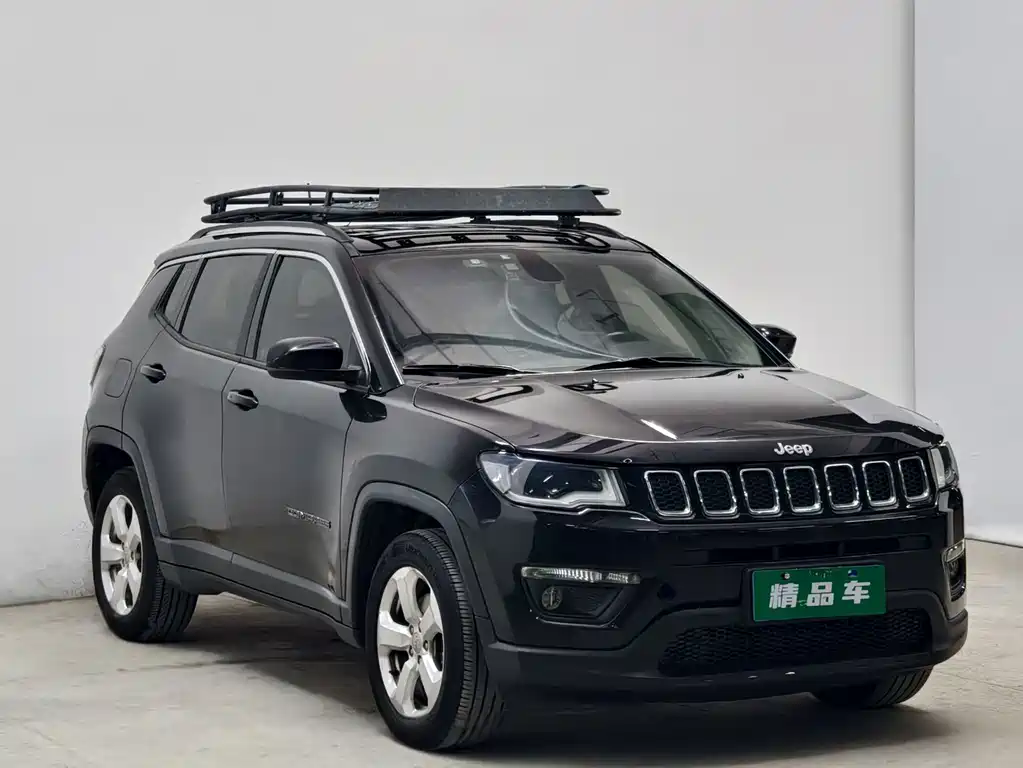 Jeep Compass — фото 3
