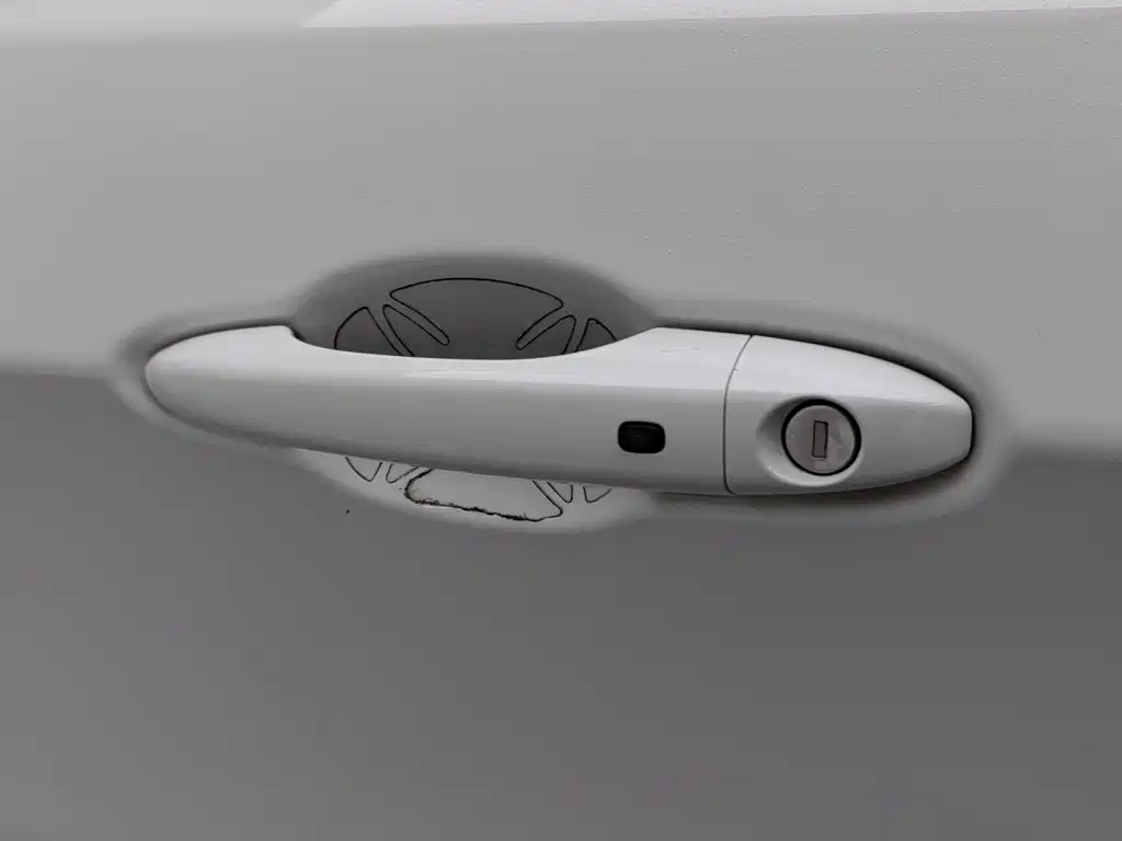 Jeep Compass — фото 18