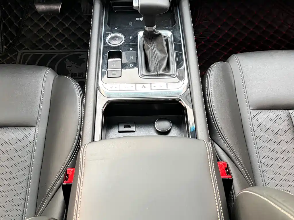 Jetour X90 — фото 10