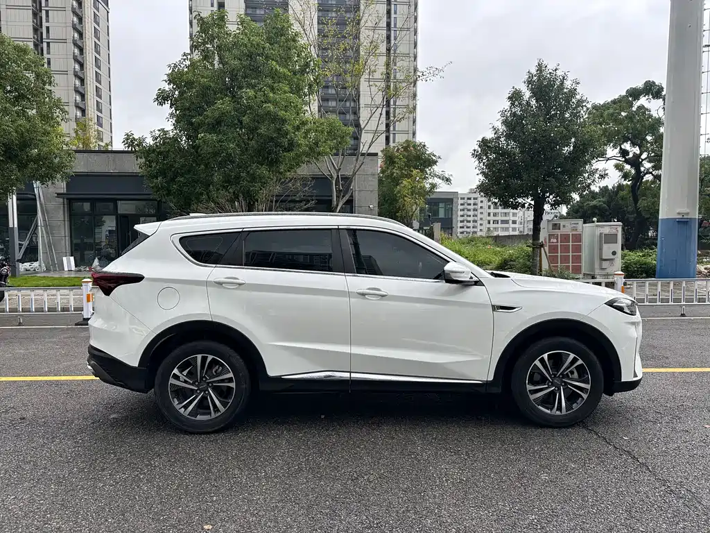 Jetour X70 PLUS — фото 13