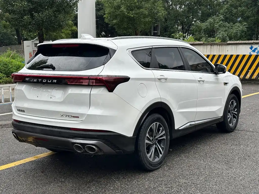 Jetour X70 PLUS — фото 10