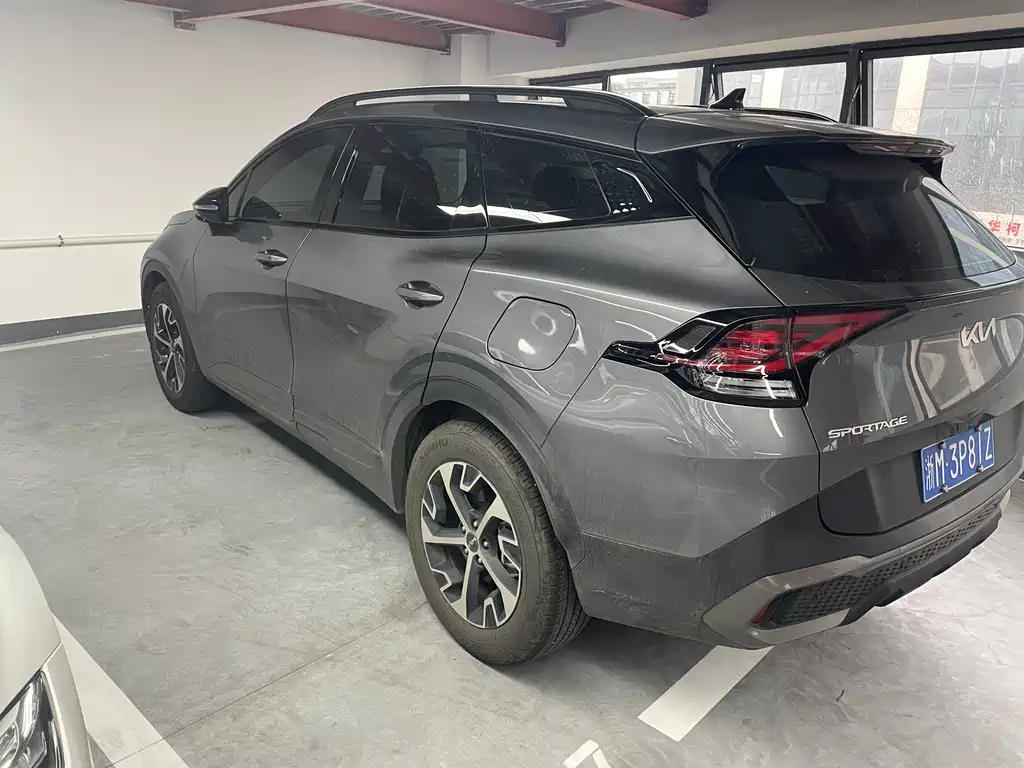 Kia Sportage — фото 13