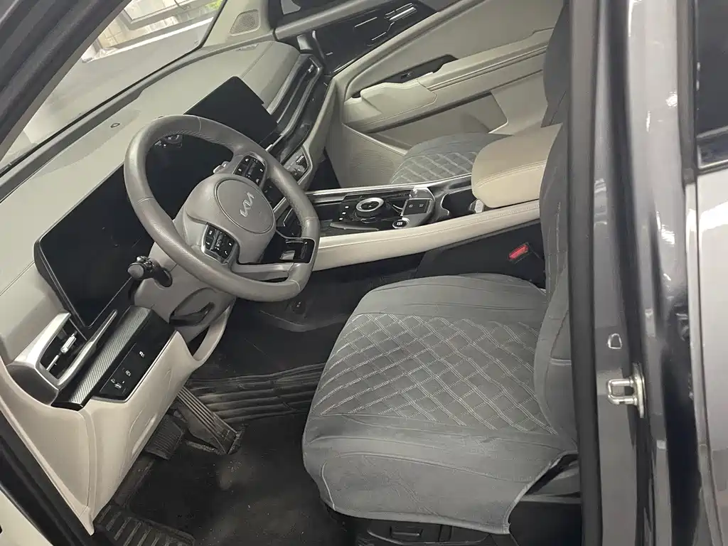 Kia Sportage — фото 5