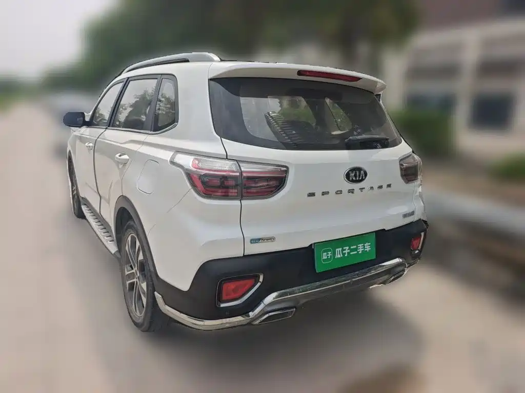 Kia Sportage — фото 24