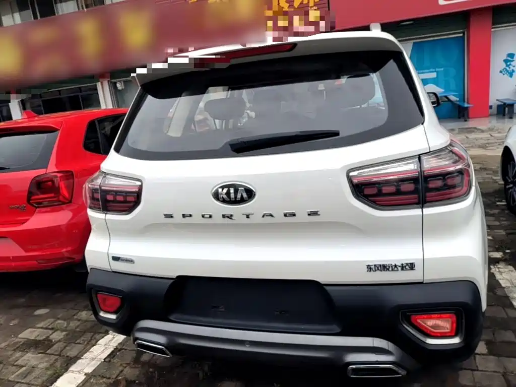 Kia Sportage — фото 6