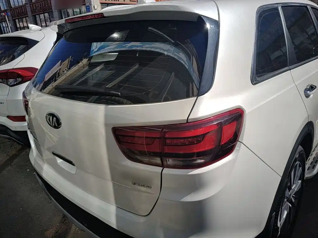 Kia KX7 — фото 6