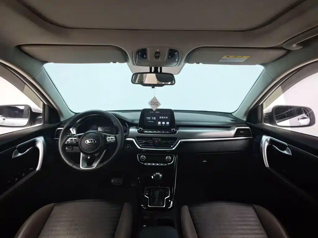 Kia Sportage — фото 18