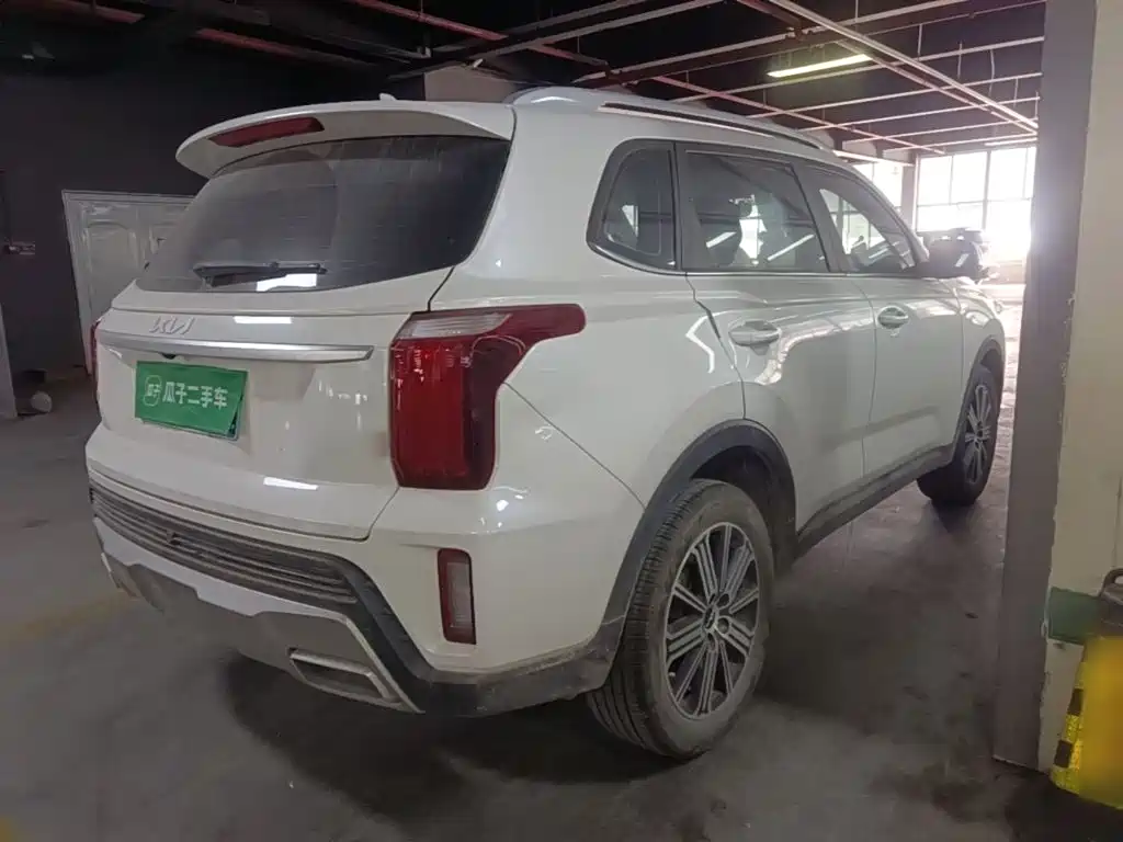 Kia Sportage — фото 7