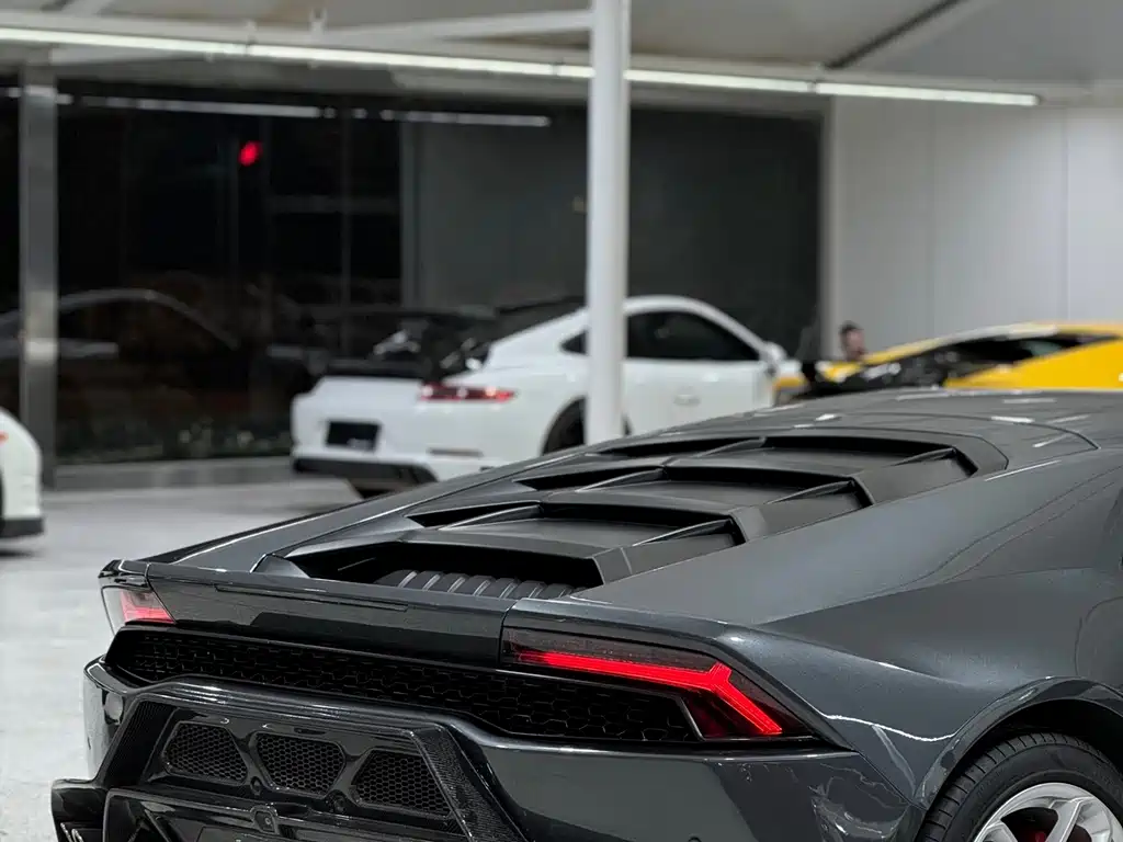 Lamborghini Huracán — фото 13
