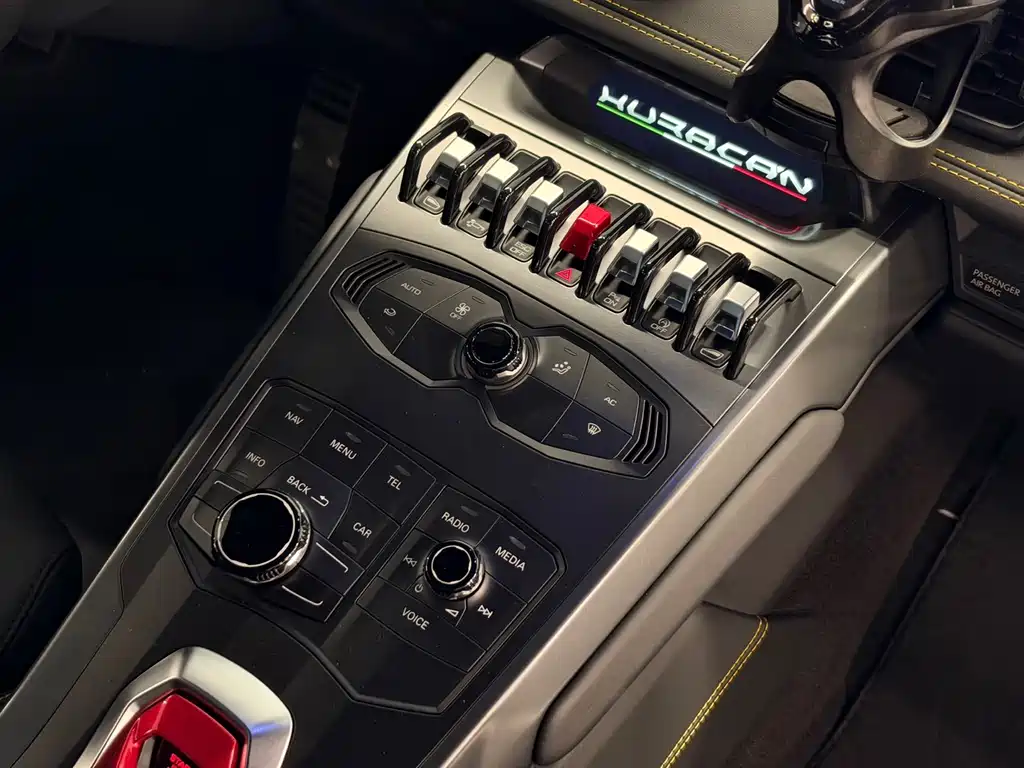 Lamborghini Huracán — фото 10