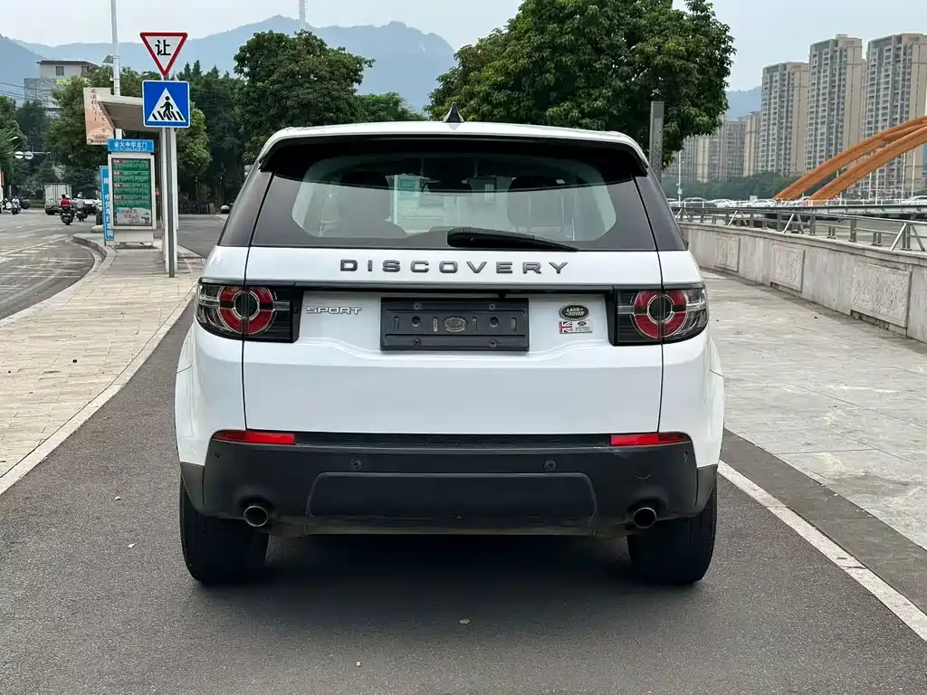 Land Rover Discovery Sport — фото 4
